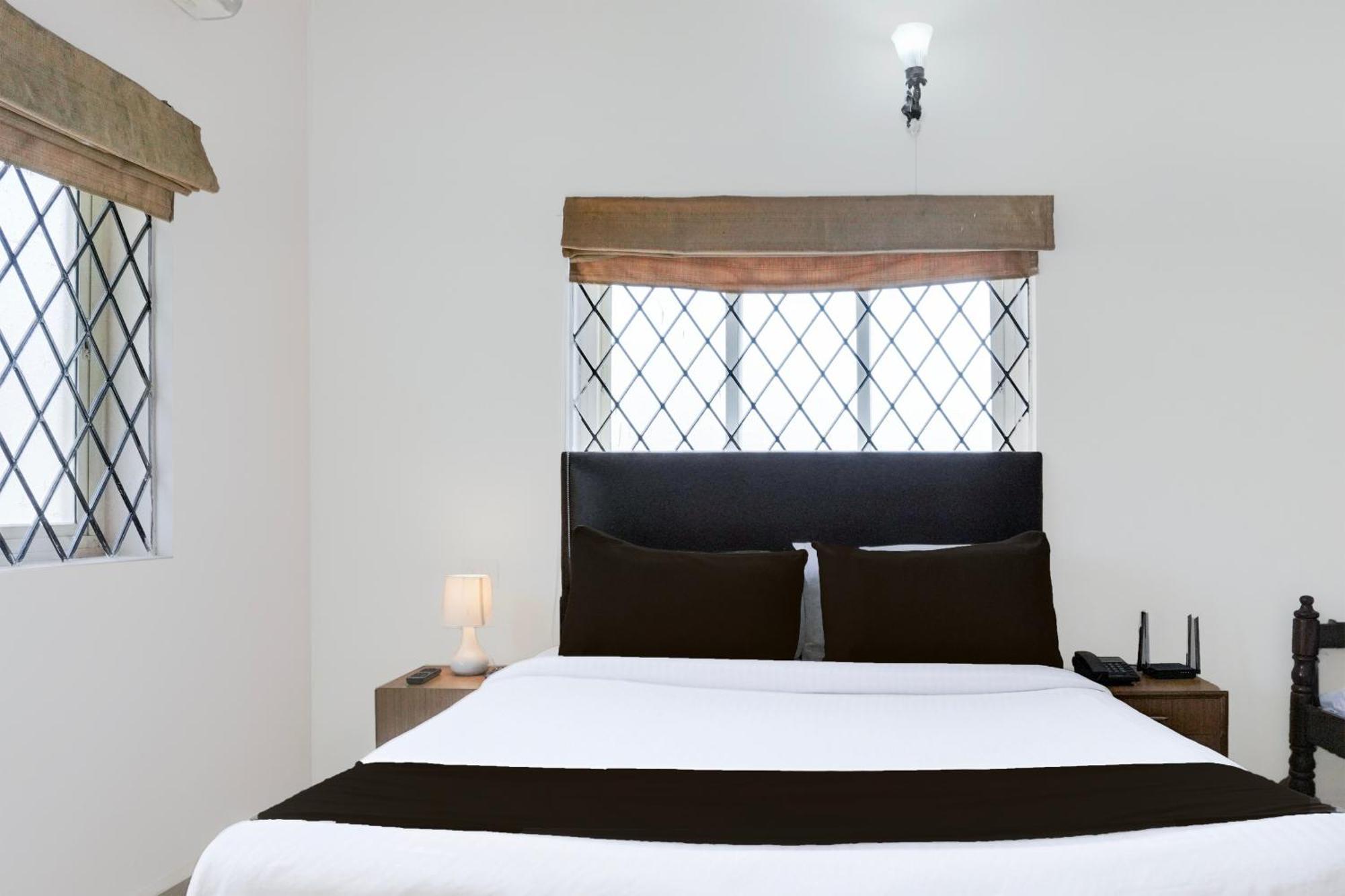 Super Townhouse Candolim Exterior photo